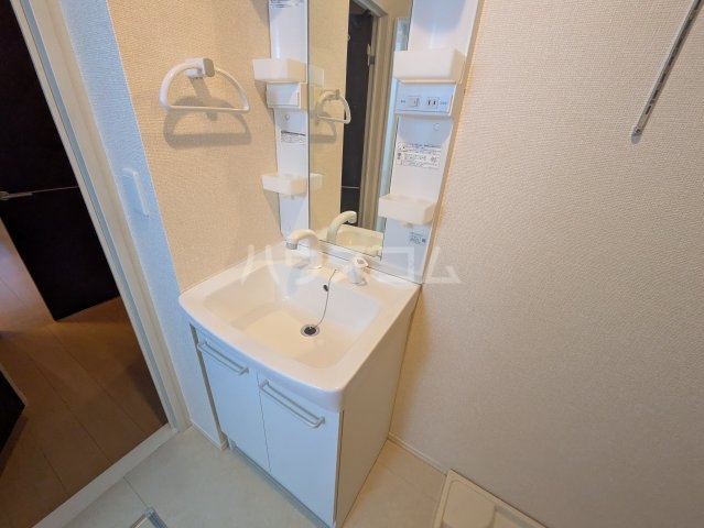 17/30 洗面