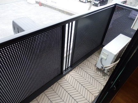 13/18 バルコニー