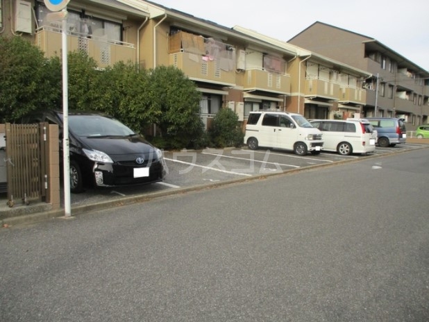15/16 駐車場
