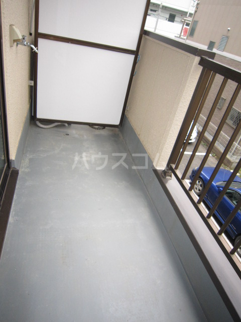 15/26 バルコニー