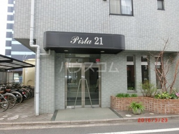 14/17 エントランス