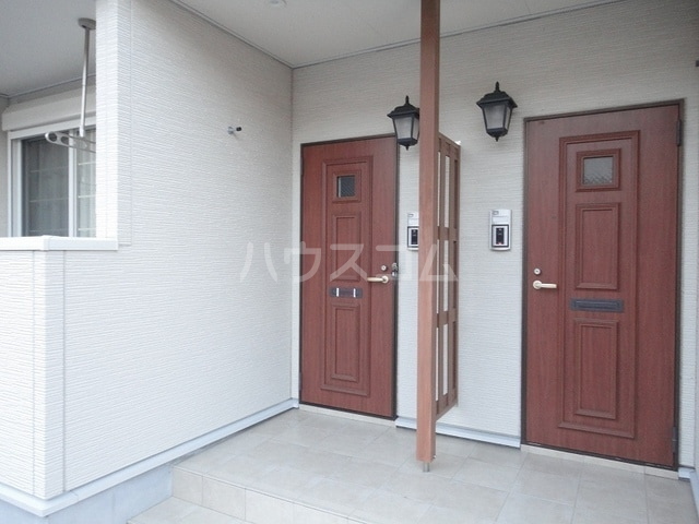 13/20 エントランス