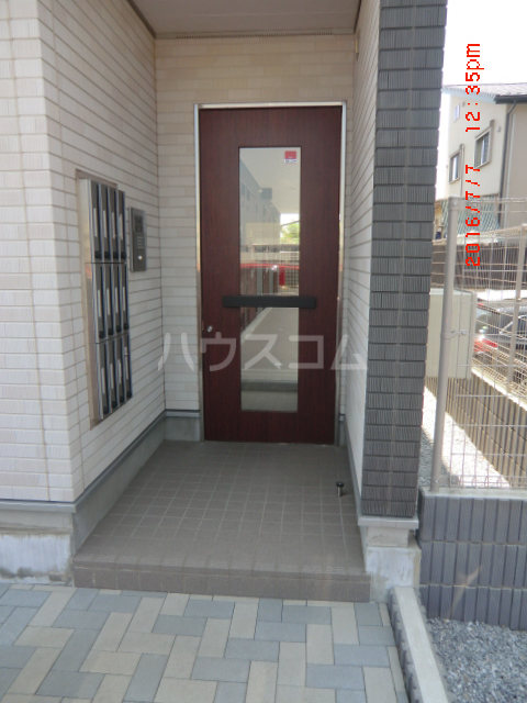 2/8 エントランス