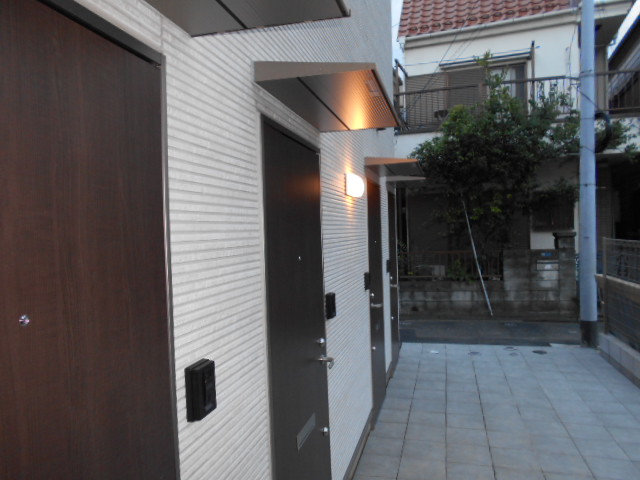 22/30 エントランス