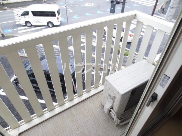 20/27 バルコニー