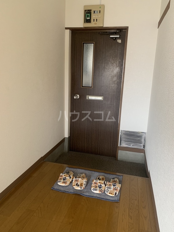 5/20 玄関