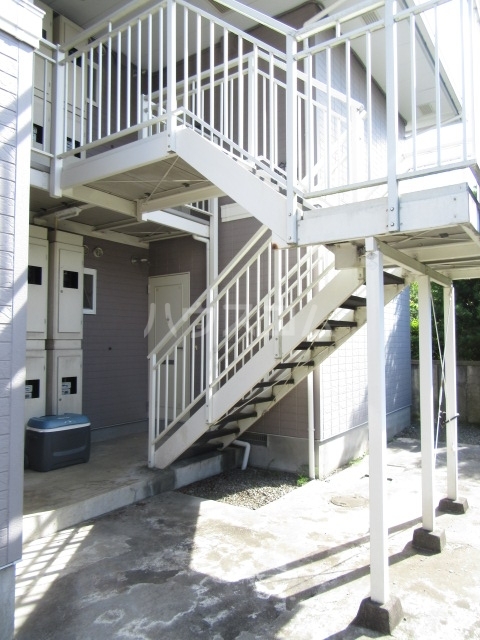 20/30 エントランス