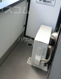 18/23 バルコニー