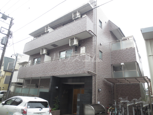 14/19 駐車場