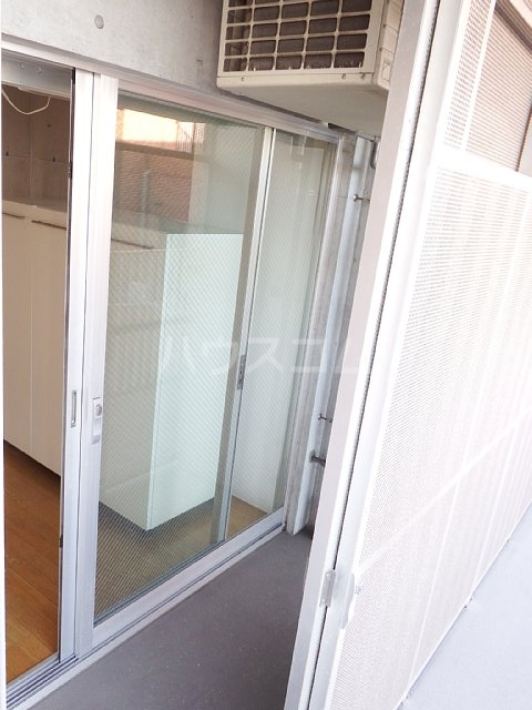 18/24 バルコニー