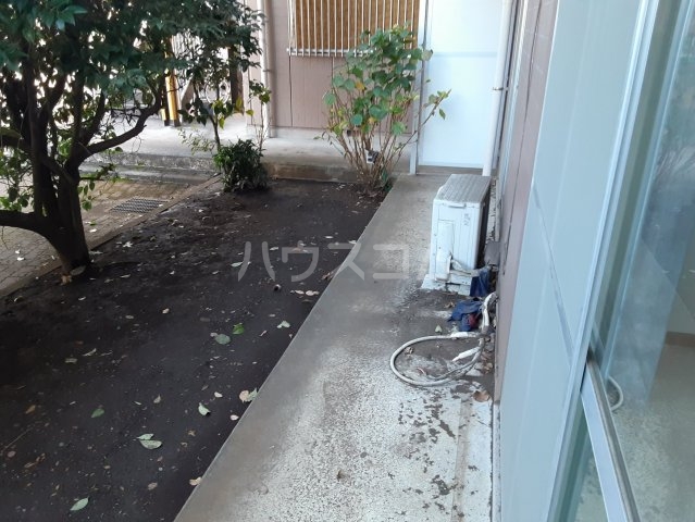 21/30 バルコニー