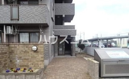 15/20 エントランス