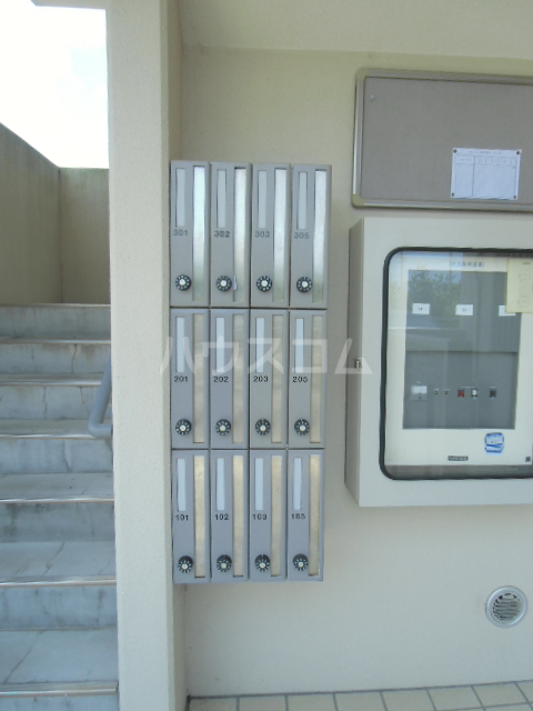 18/20 エントランス