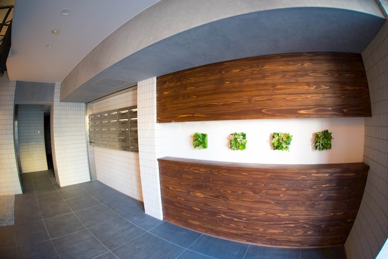 29/30 エントランス