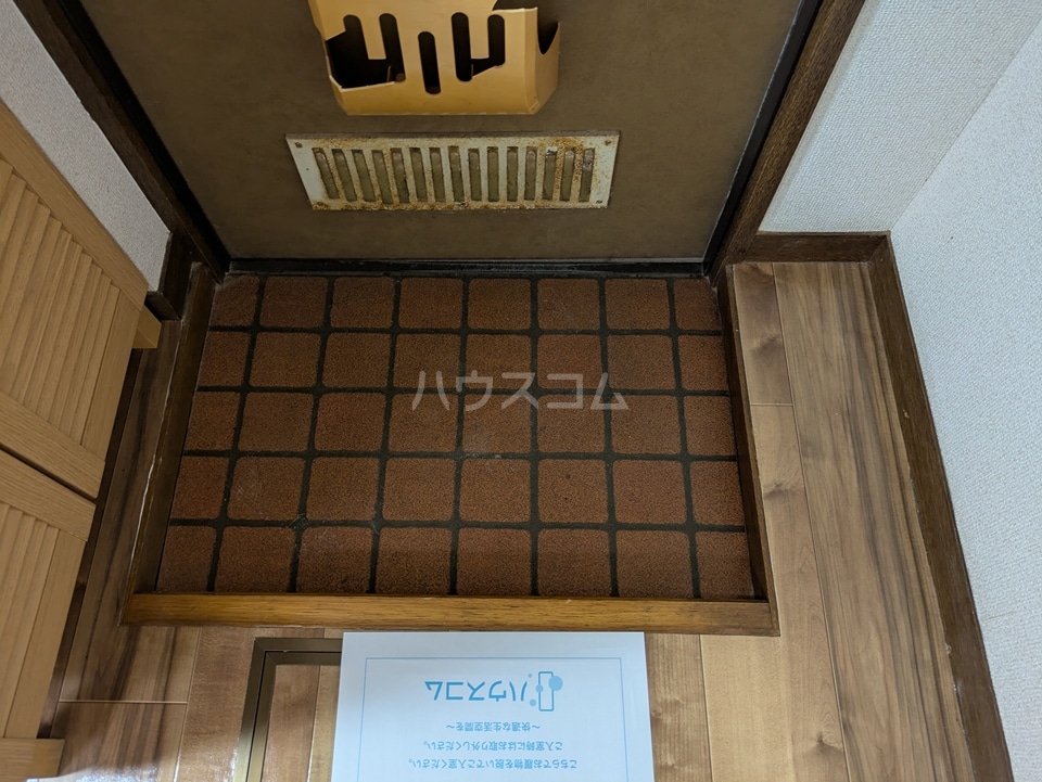 8/18 玄関