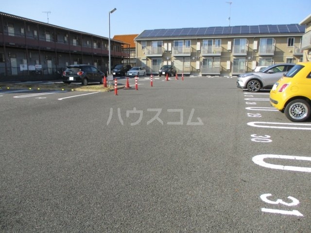 2/2 駐車場