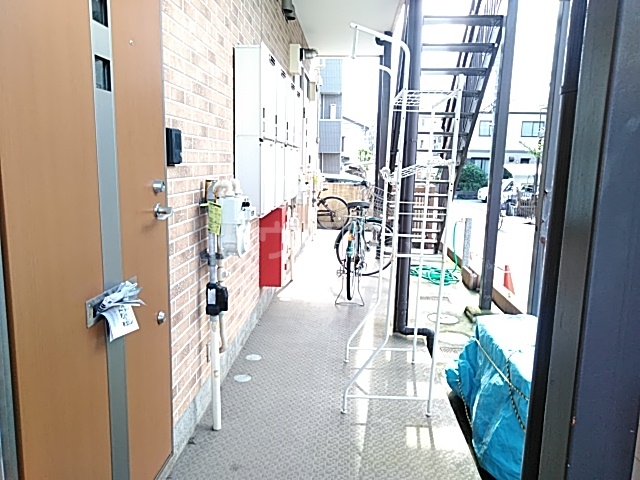 14/21 エントランス