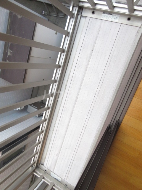 13/27 バルコニー