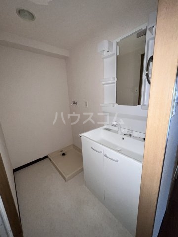 18/30 洗面