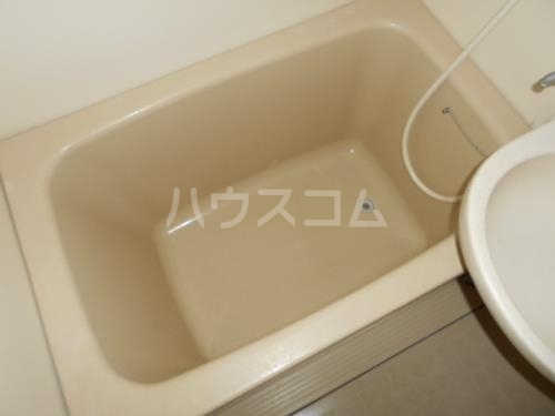 16/26 浴室