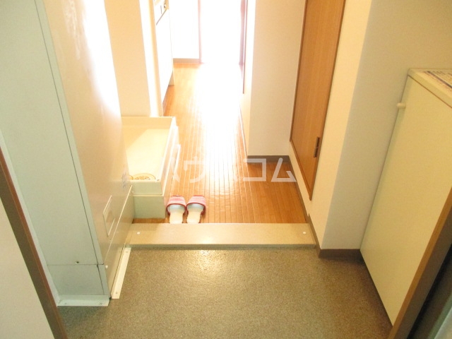 5/23 玄関