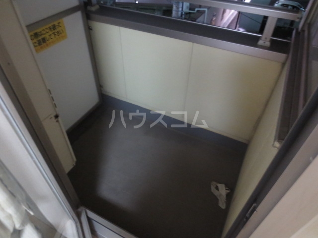 21/30 バルコニー