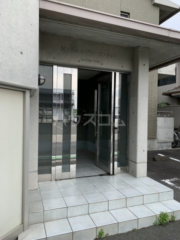 16/22 エントランス