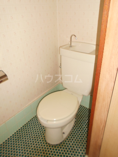 18/30 トイレ