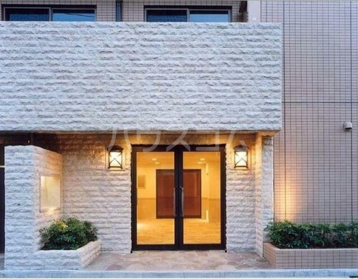 15/24 エントランス