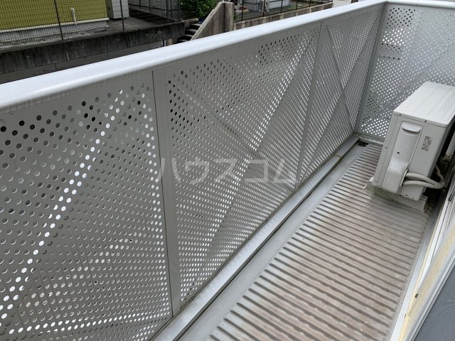 19/30 バルコニー