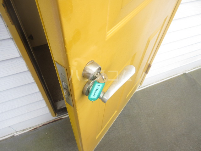 22/30 エントランス