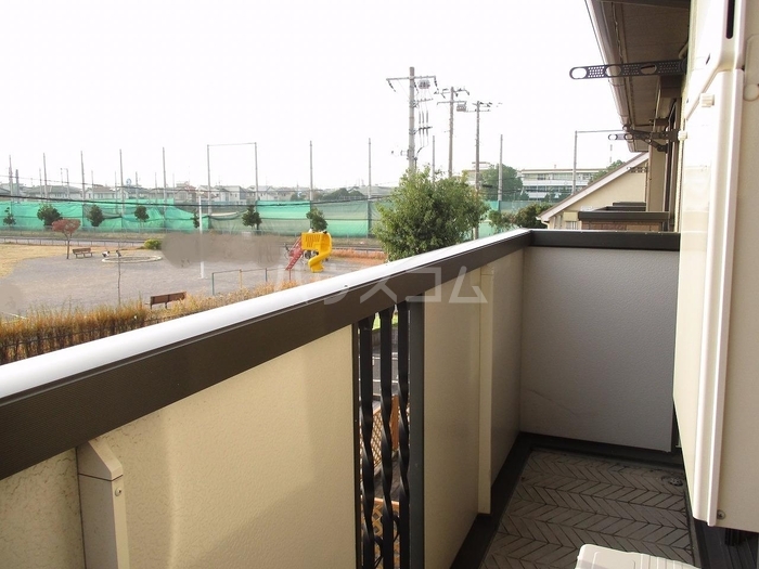 13/19 バルコニー