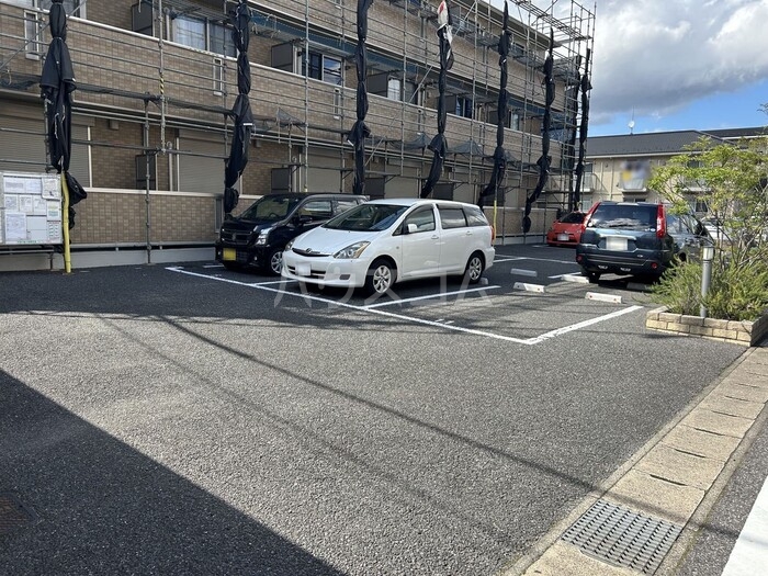 19/20 駐車場