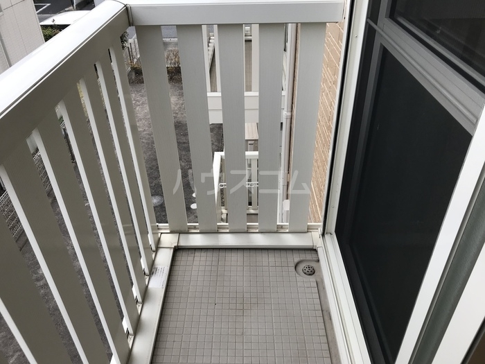 13/19 バルコニー