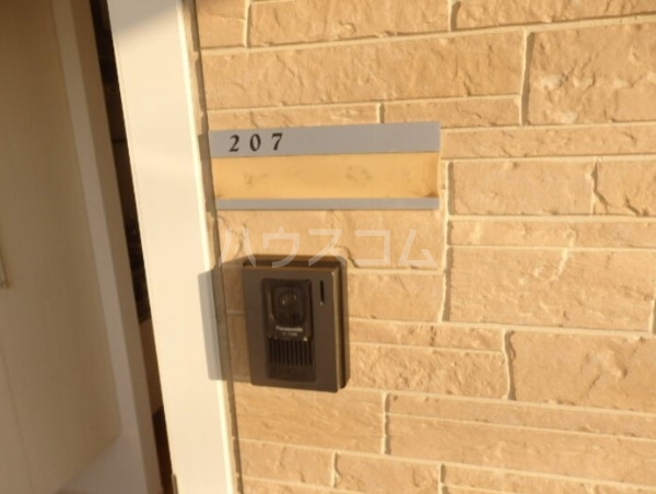 14/17 エントランス