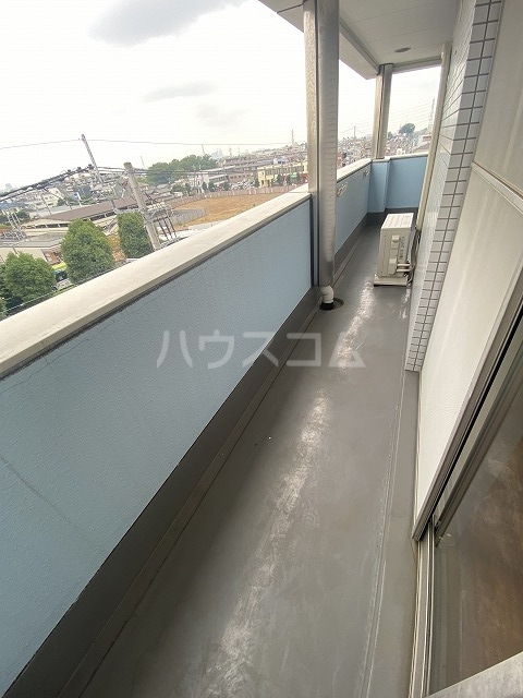 20/30 バルコニー