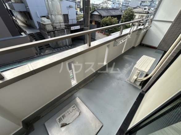 22/30 バルコニー