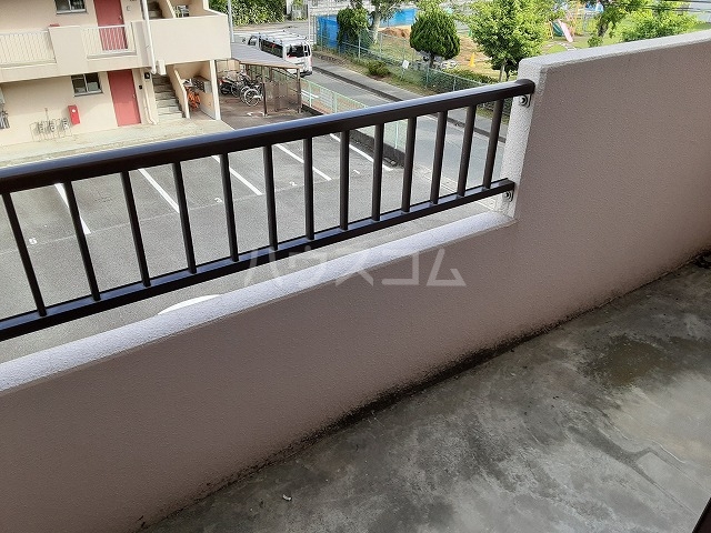 21/30 バルコニー