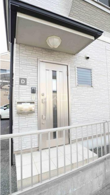 15/23 エントランス