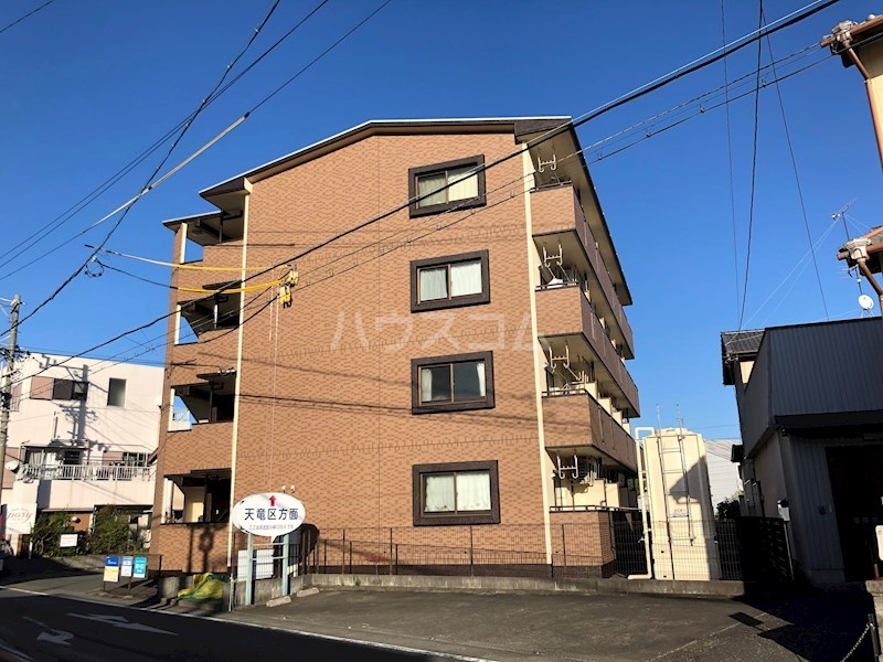 2/4 外観