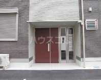 22/30 エントランス