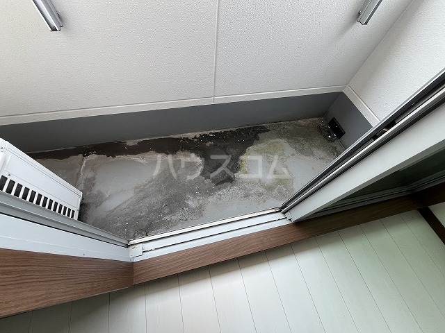 19/30 バルコニー