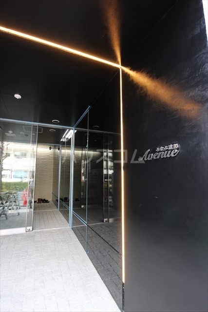 22/29 エントランス