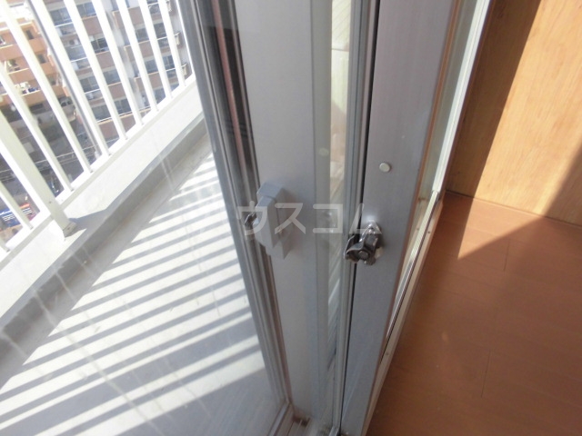 20/30 バルコニー