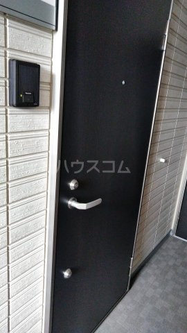 25/30 エントランス