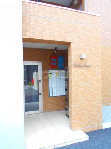 26/30 エントランス