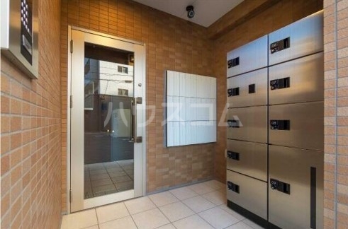 16/24 エントランス