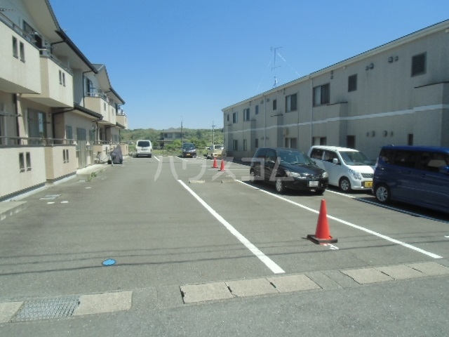 17/20 駐車場