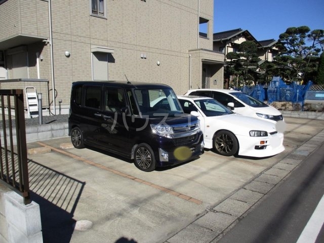 10/11 駐車場