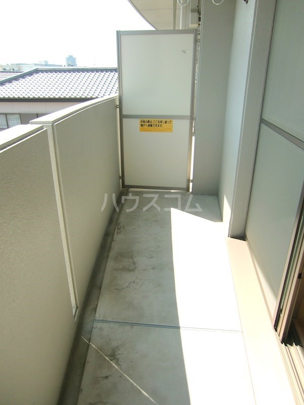 15/30 バルコニー